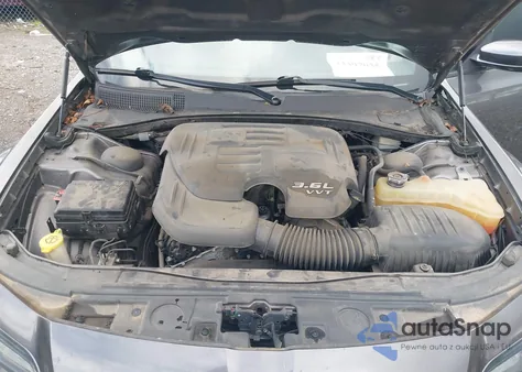 2014 Chrysler 300 300S from USA, damaged, VIN 2C3CCABGXEH221777